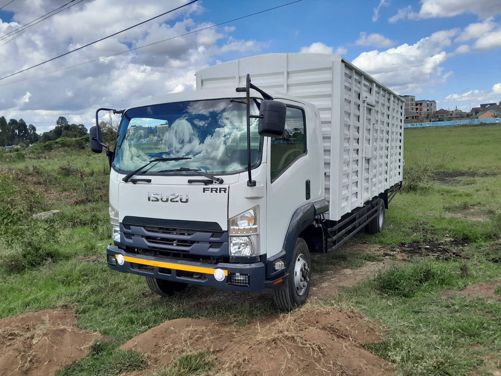 2019 Isuzu FRR