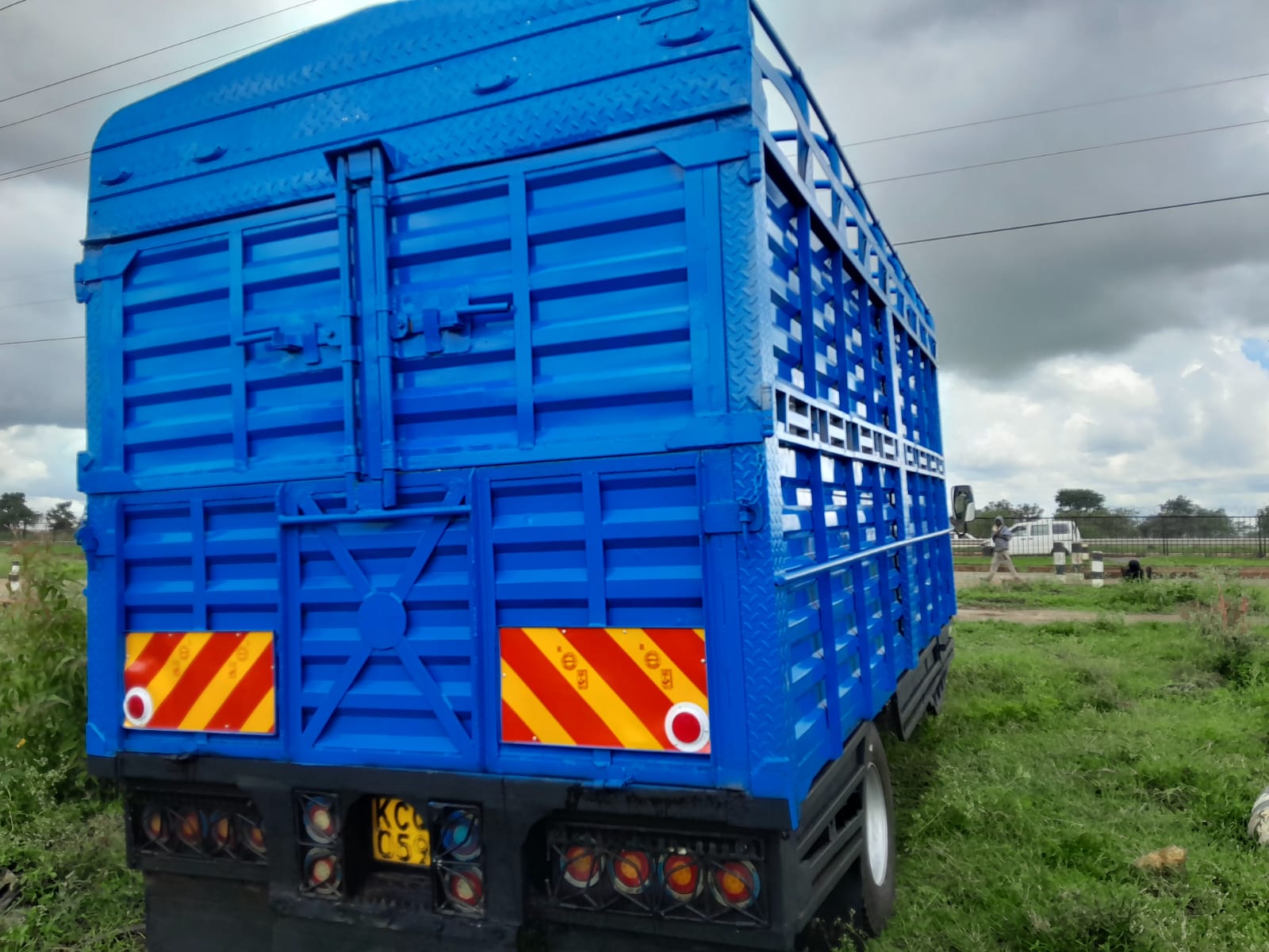 Vehicle image 2