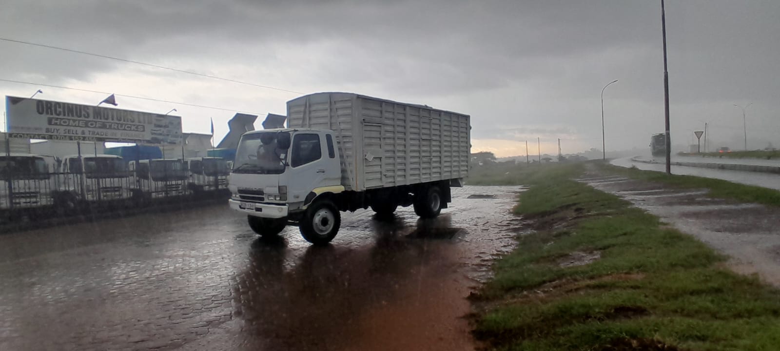 2013 Mitsubishi Fuso